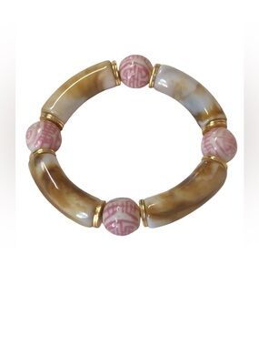 Lelani Resin and Porcelain Bead Stretch
Bracelet
